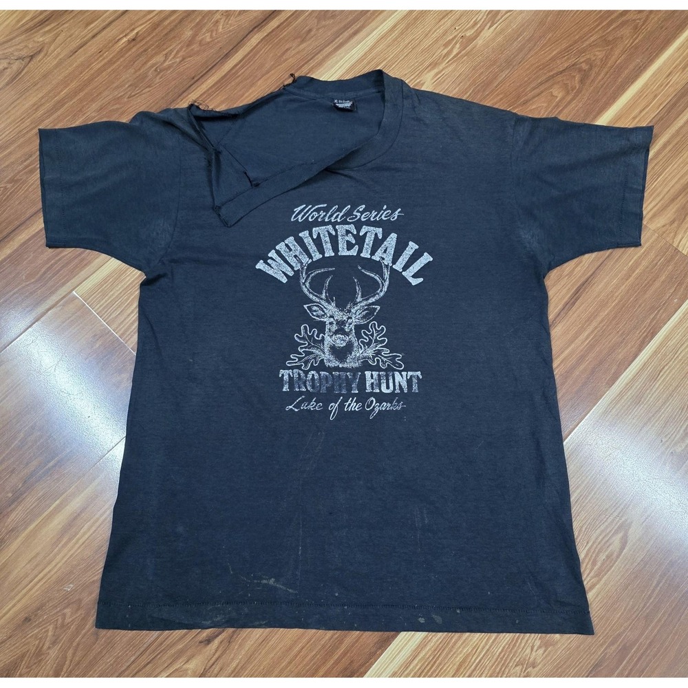 Thrashed Vintage Whitetail Trophy Hunt Shirt Mens XL Gray Screen Stars Best 90s